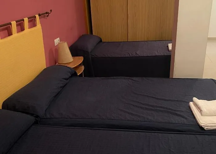 Hostal Y Apartamentos La Vereda