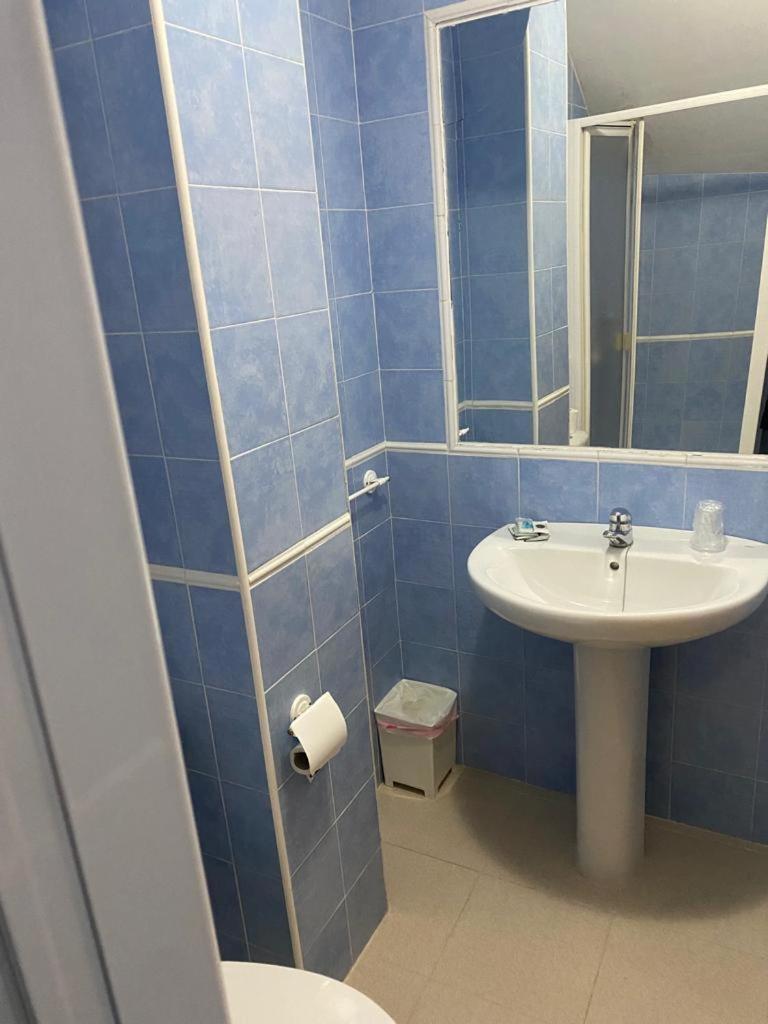 Y La Vereda Hotel